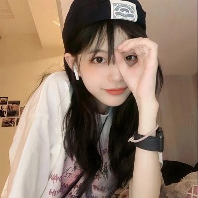 女皇陵下的风流娘们